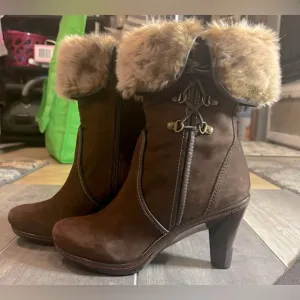 Jambu OSLO Fur Trim Heel BootsBrown Suede