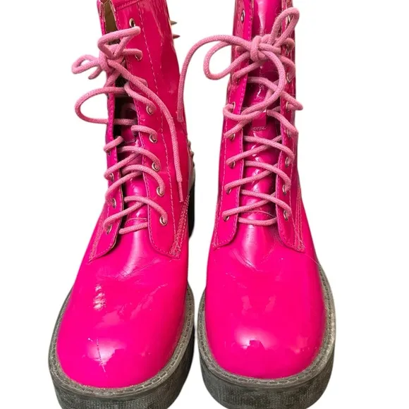 Jeffrey Campbell “8th street” patent combat boot RARE in hot pink - size 9 M