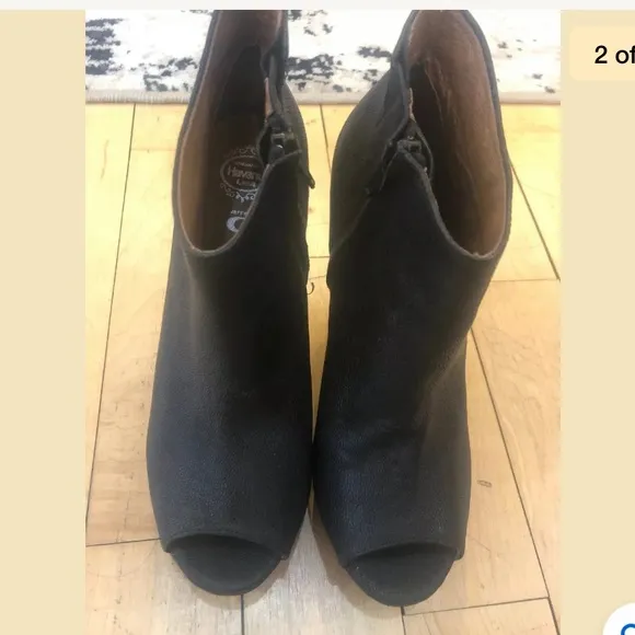 Jeffrey Campbell Peep Toe Wedges Sz 8