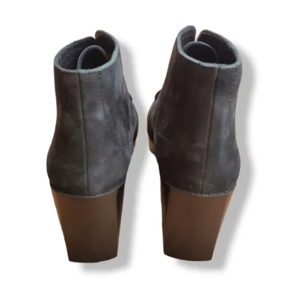 JEFFREY CAMPBELL Schuyler Lace Up Ankle Booties 7 Boots Minimalist Black Suede