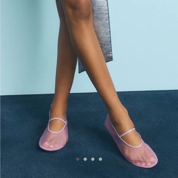 Jeffrey Campbell Swan Lake‎ Mesh Flats Taupe Blush Color Size 9.5
