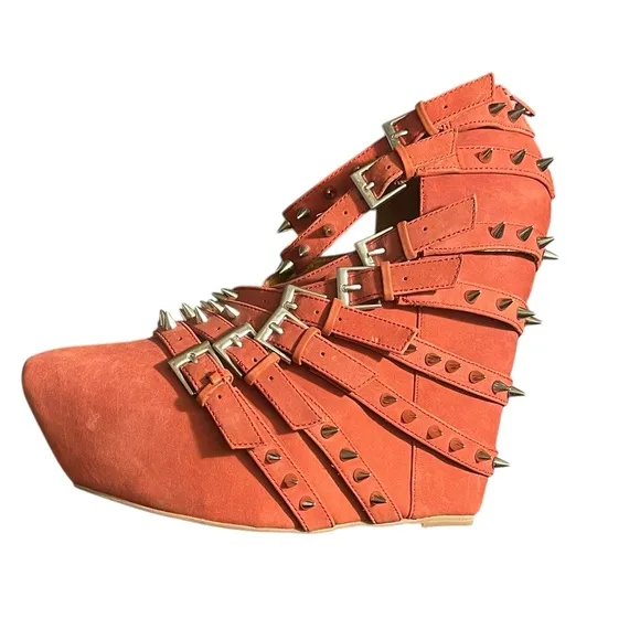 Jeffrey Campbell Zip 2 Stud Brick Red Wedge Women's Size 9