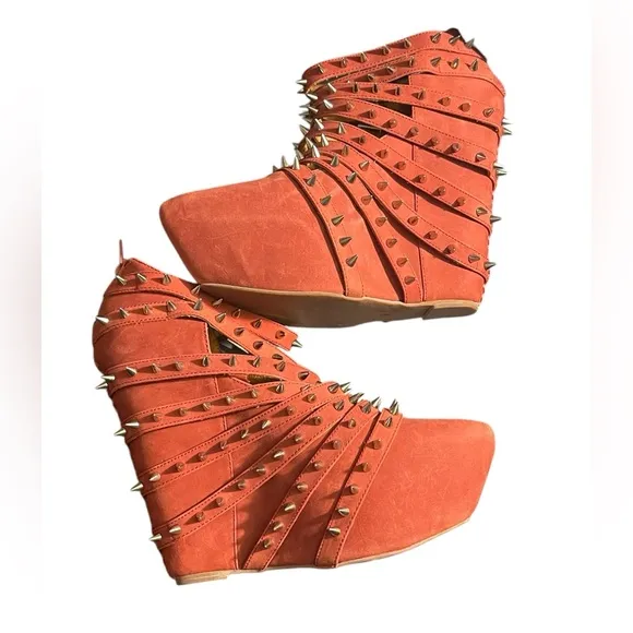 Jeffrey Campbell Zip 2 Stud Brick Red Wedge Women's Size 9