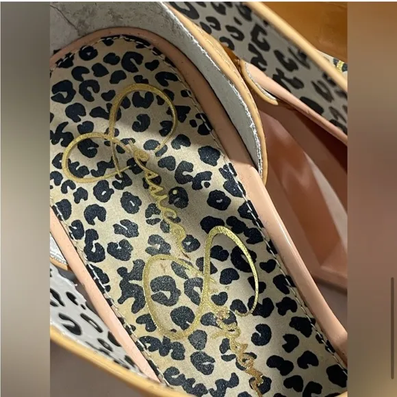 Jessica Simpson Thunder beige abstract cut out platform wedges size 8