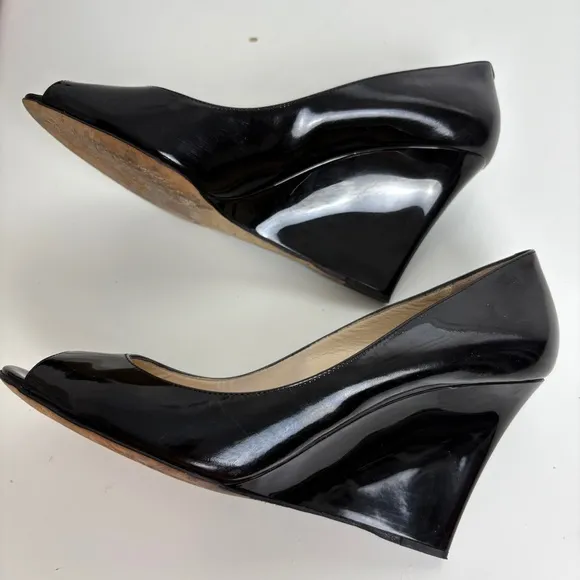 Jimmy Choo Heels Black Patent Leather Peep Toe Wedge Shoes Size 39