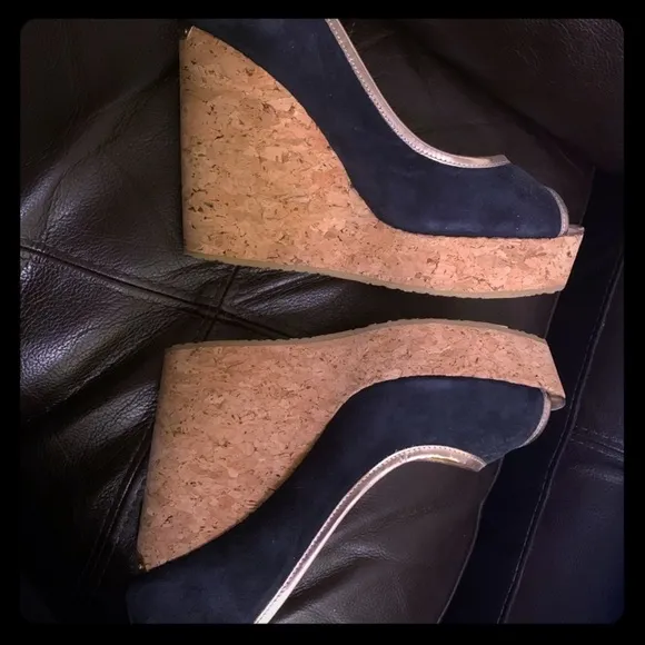 Jimmy Choo navy blue gold peep toe wedges size EU 39.5 US 9-9.5