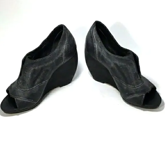Joe's Jeans Cristy Open Toe Wedge Booties In Charcoal Size 8