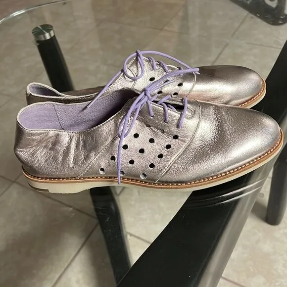 Johnston &amp; Murphy lilac metallic leather soft moccasins Sz 8,5 new
