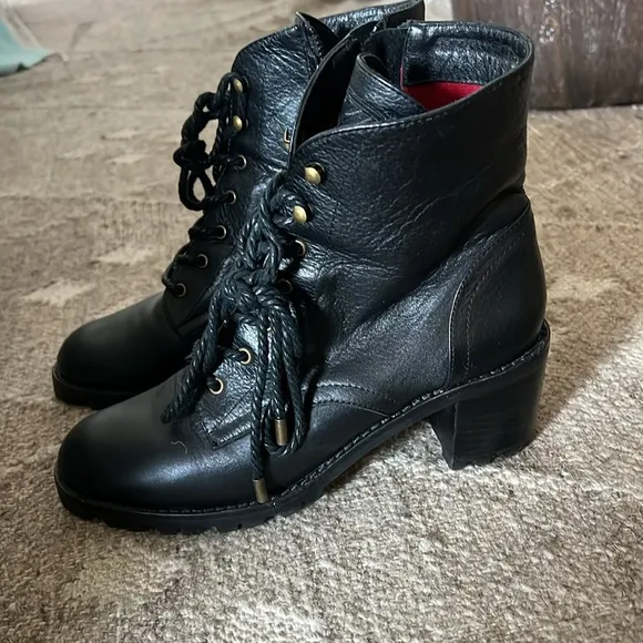 Joie Bridgette Black Leather Heeled Combat Boots Size 6.5