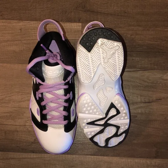 Jordan Lilac GS NEW