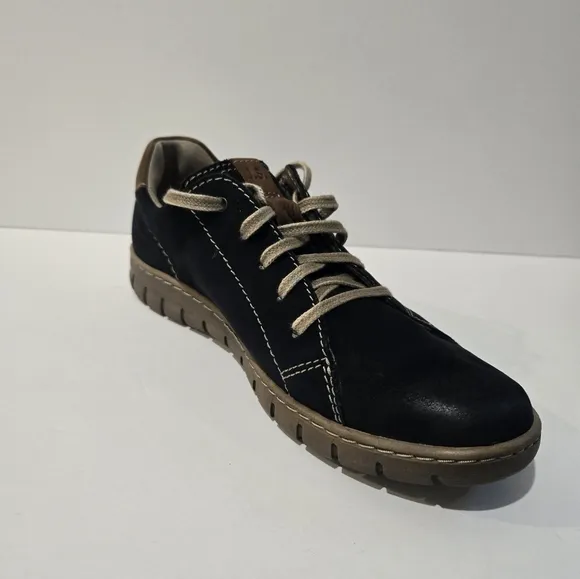 Josef Seibel Steffi 62 Flat Shoes