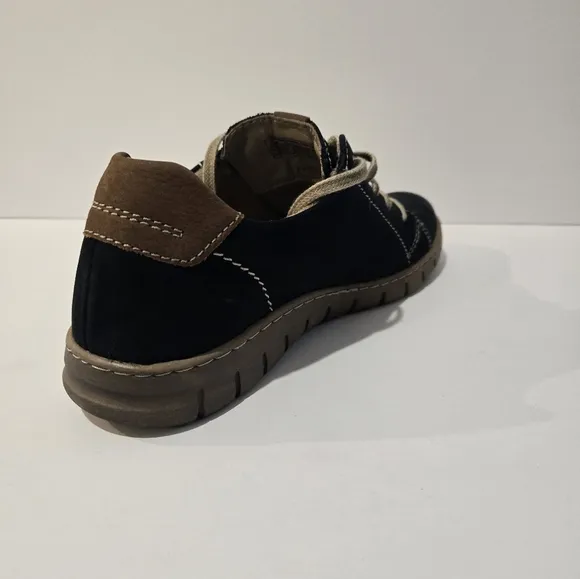 Josef Seibel Steffi 62 Flat Shoes