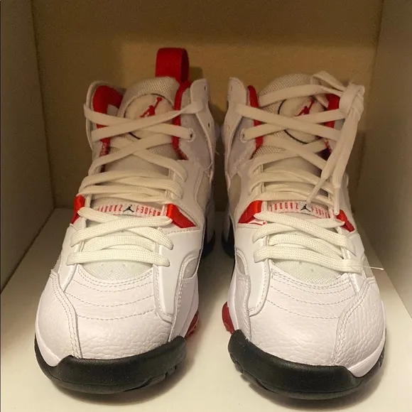 Jumpman Two Trey