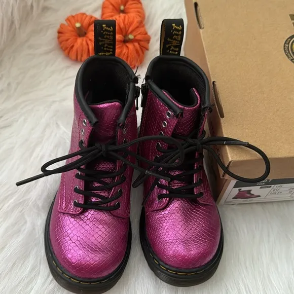 JUNIOR 1460 REPTILE EMBOSS LACE UP BOOTS