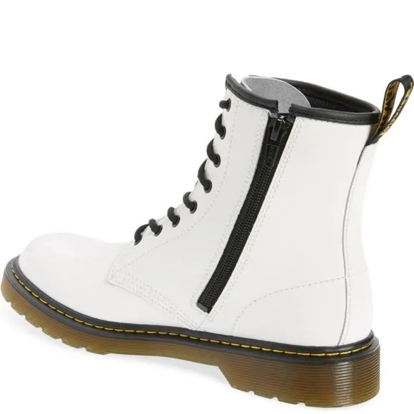 Junior Dr.Martens combat boots unisex