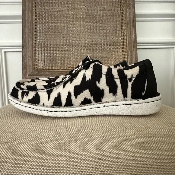 JUSTIN HAZER BLACK &amp; WHITE TEXTILE SHOES