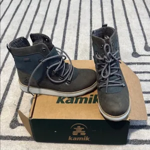 Kamik Ariel Lo Lace-Up Boots