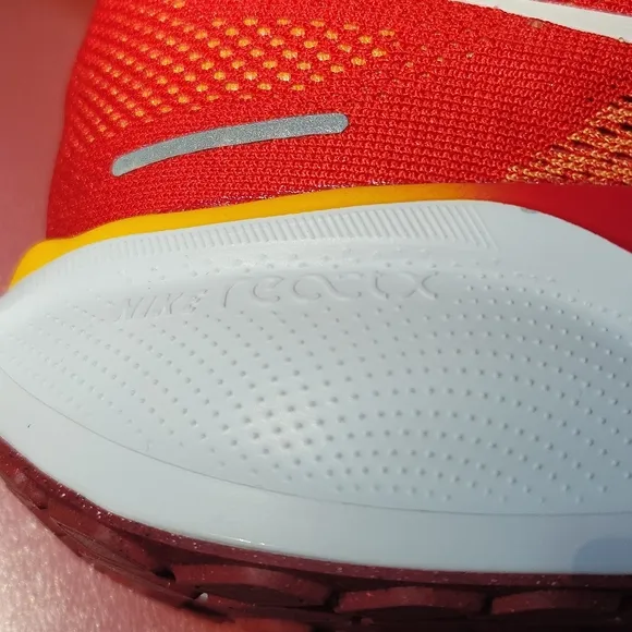 Kanas City Chiefs Nike Air Zoom Pegasus 41. Made With Nike Reactx Foam.