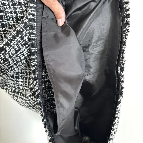 Karl Lagerfeld Black &amp; White Tweed Boat Neck Sleeveless Sheath Dress, Size 12