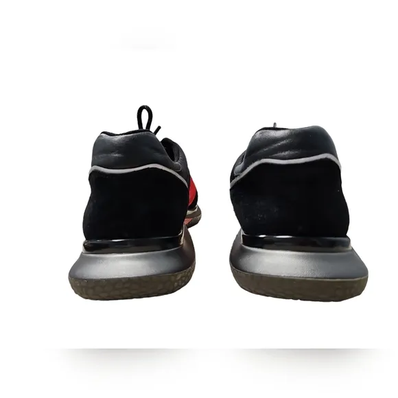 Karl Lagerfeld Mens Low Top Sneakers Black/Red  Size 12M. C1361
