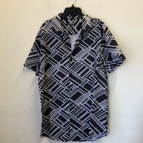 Karl Lagerfeld Paris Men’s Geometric Button Down Shirt