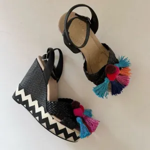 Kate Spade Delancey Pom Pom Tassle Wedges with Zig Zag Chevron Canvas 6.5