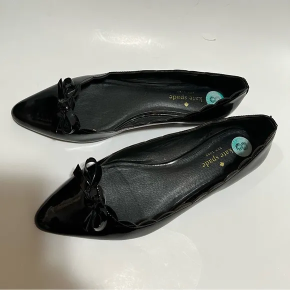 Kate Spade Eleni Flex Scalloped Black Patent Flats