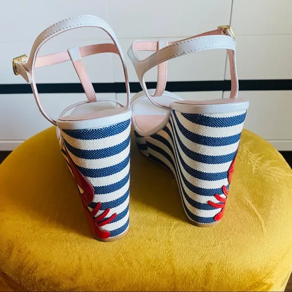 Kate Spade New York Deacon Lobster Embroidered Wedges Size 10