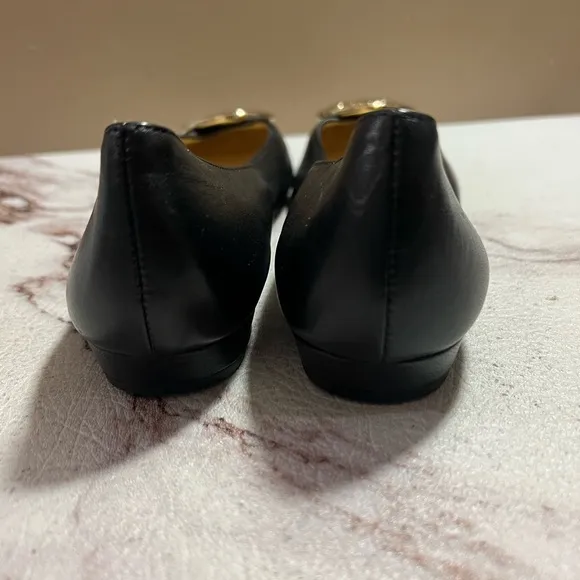 KATE SPADE NEW YORK Nera Reva Women’s Black Round Toe Slip On Flats 5M
