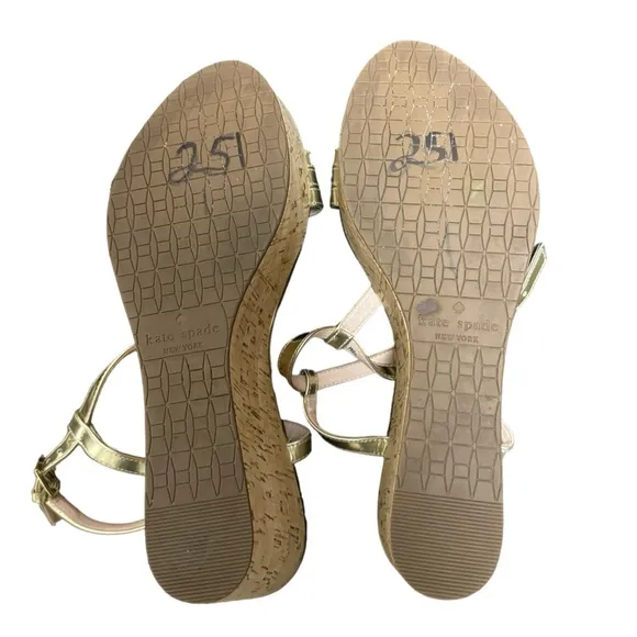 Kate Spade New York Tallinn Metallic Gold Cork Womens Buckle Strap Wedges Sz 10