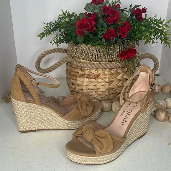 Kate Spade New York Tianna Platform Wedges Sz 9.5 Medium Biscotti