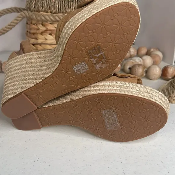 Kate Spade New York Tianna Platform Wedges Sz 9.5 Medium Biscotti