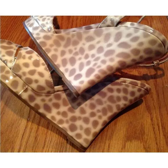 Kate Spade Vero-Ocelot Giraffe Print Wedges