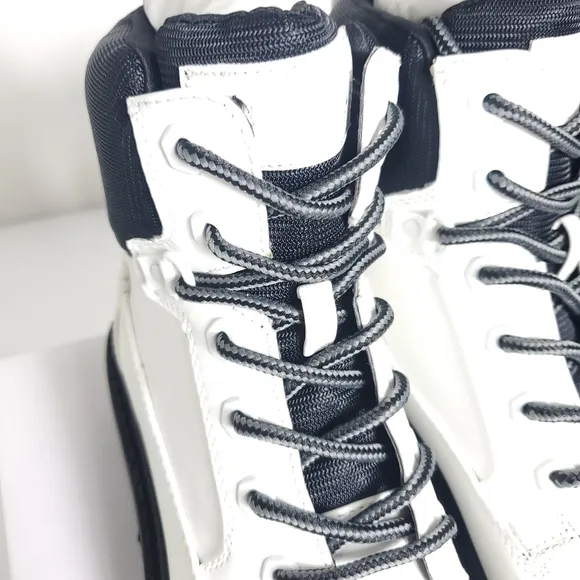 Kendall &amp; Kylie Weston combat boots 8.5