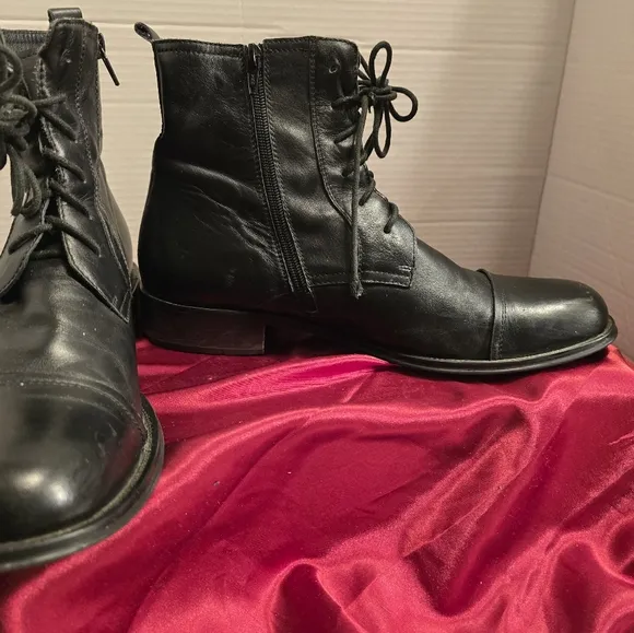 KENNETH COLE MEN'S COMBAT BLACK LEATHER BOOTS TIE-UP ZIP UP SIDES SIZE 8.5