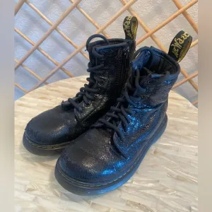 Kids Doc Marten combat boots