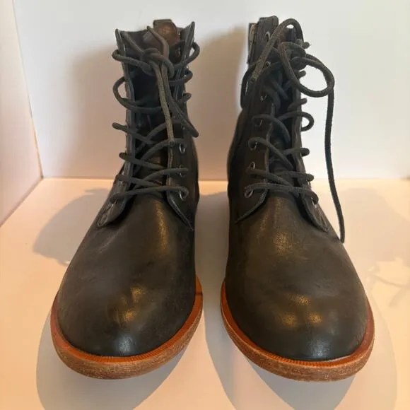 Kork-Ease Violeta Black Lace Zipper Ankle Boots Womens Size 6.5