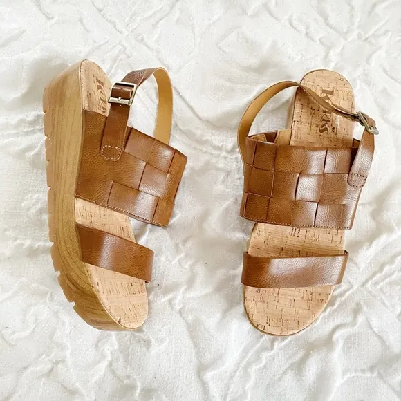 Korks Fraya Wedge Sandal Size 11 New