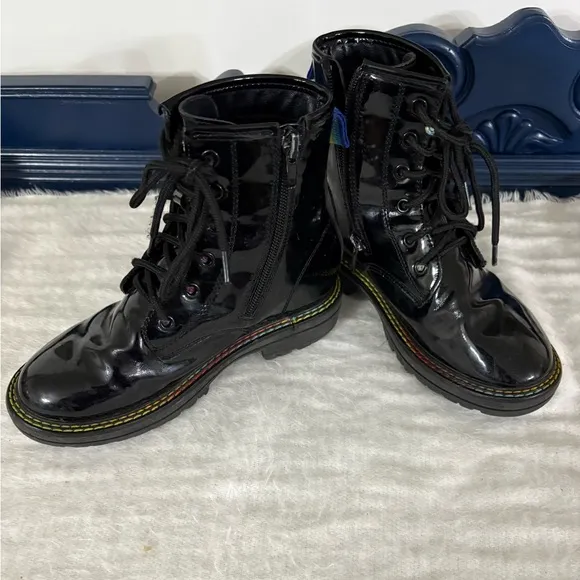 Kurt Geiger Girls Black Patent Leather Boots Size 1