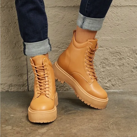 Lace Up Edgy Combat Boots