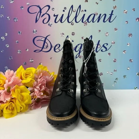 🌹LACE UP HEELED BOOTS