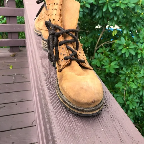 Lace up leather ankle boots