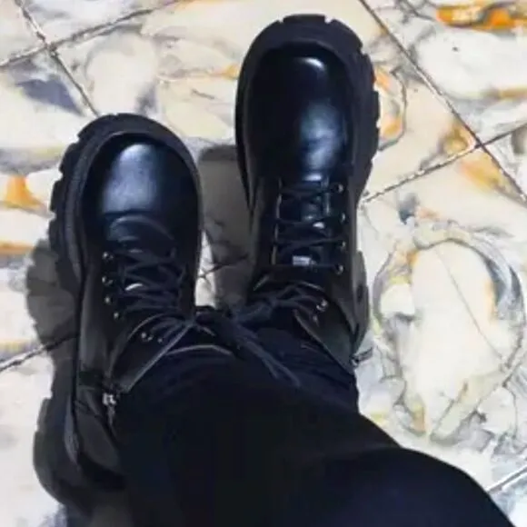 Ladies chunky ankle combat boots