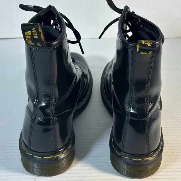 Ladies Size 8 Dr Martens