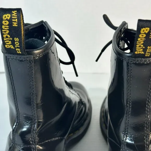 Ladies Size 8 Dr Martens