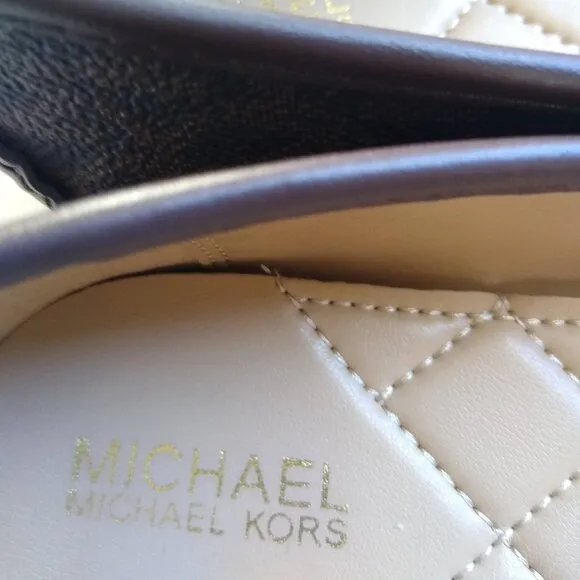 Ladies SZ 6-1/2 Michael Kors Brown Ballet Flats