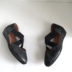 L'Amour Des Pieds Bane Demi Criss Cross Strap Leather Wedges Size 7