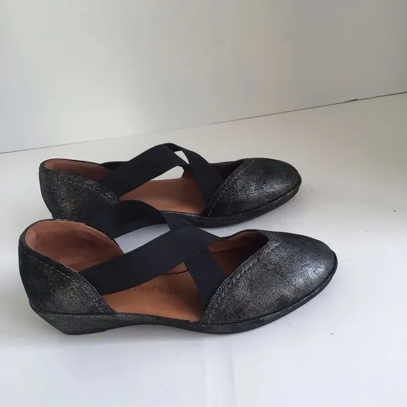 L'Amour Des Pieds Bane Demi Criss Cross Strap Leather Wedges Size 7