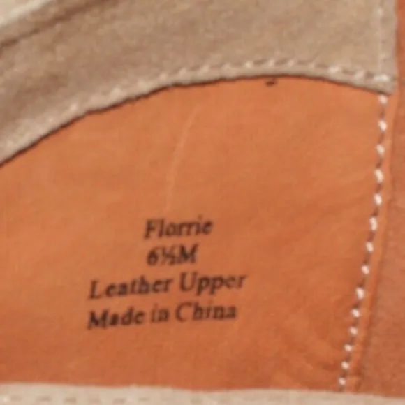 L'AMOUR DES PIEDS NEW SIZE 6.5 M TAN SUEDE LEATHER LACE UP ANKLE BOOTS BOOTIES