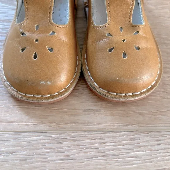 L’Amour girls Mary Jane shoes size 7